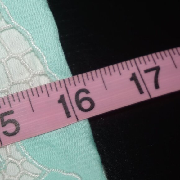 Lilly Pulitzer Capricia Floral Eyelet Cotton Dress 6 - Picture 10 of 14